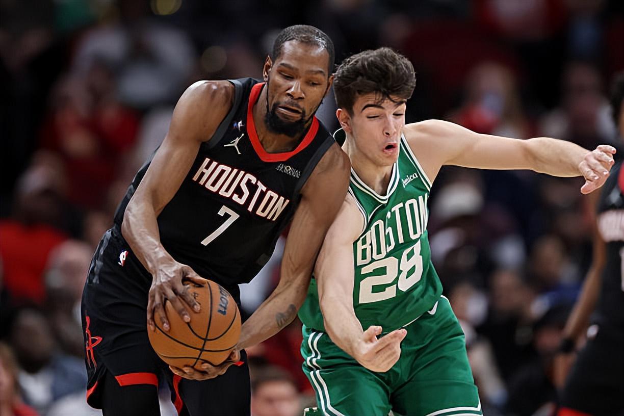 乐鱼体育官网-火箭全队的进攻都一片混乱，连杜兰特的手感都出现了明显的下滑？